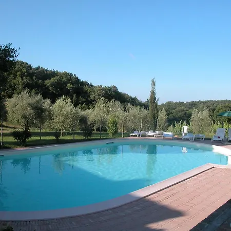 In With Shared Pool Holiday home Guasticce