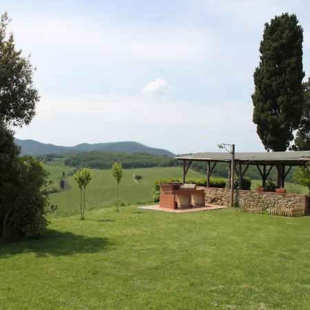 With Shared Pool In Guasticce