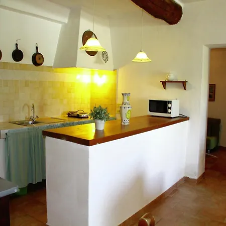 Holiday home In With Shared Pool *