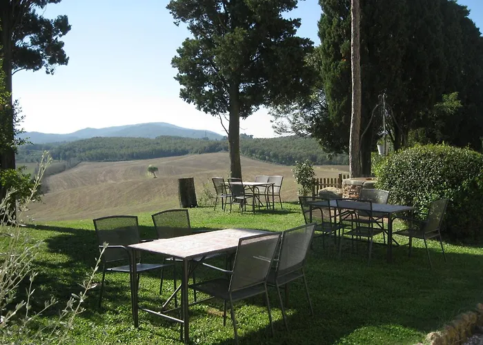 In With Shared Pool 度假居 Guasticce