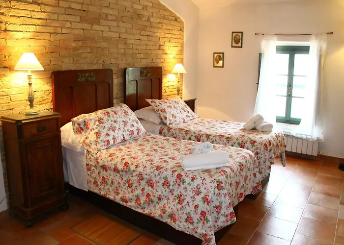 In With Shared Pool Semesterbostad