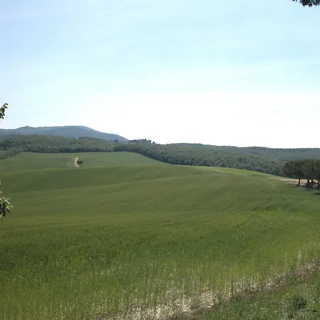 In With Shared Pool Ferienhaus Guasticce